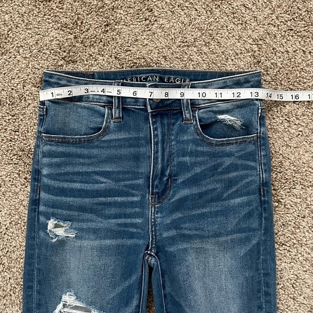 American Eagle Super Hi Rise Jegging Crop | 2 Short - Picture 5 of 10